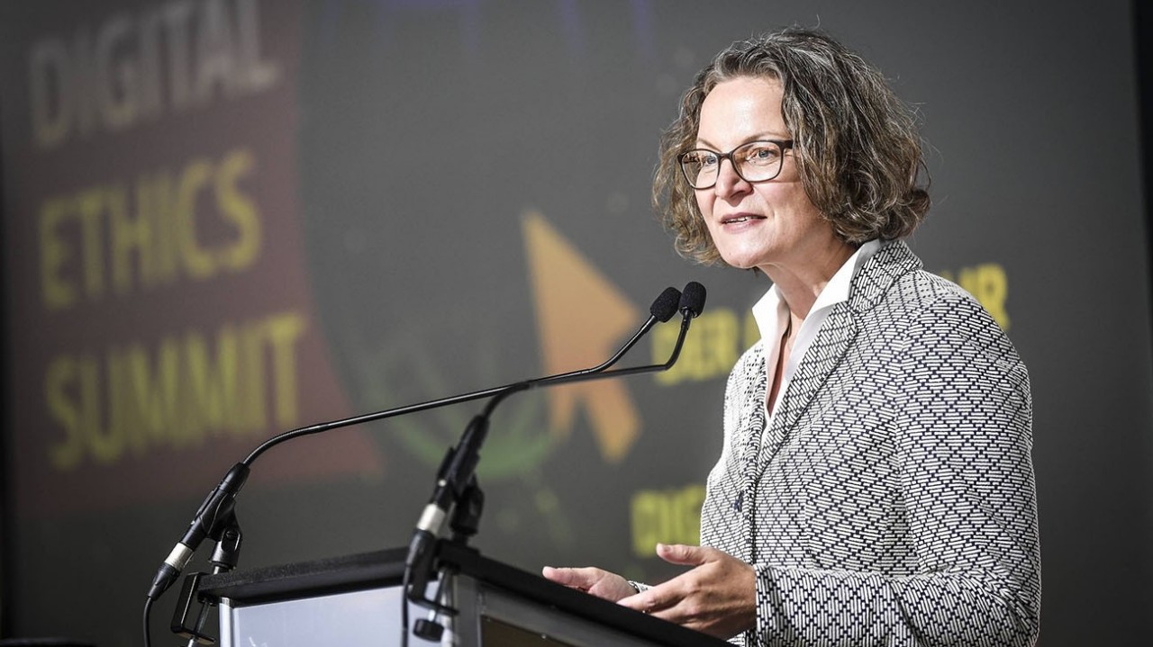  Digital Ethics Summit 2022 – Ina Scharrenbach (CDU), Ministerin für Heimat, Kommunales, Bau und Digitalisierung.
